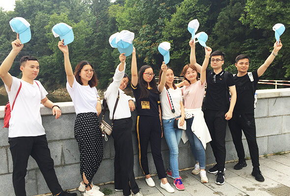 ���ԥ��������������𱬾W(w��ng)���������u��ɽ��