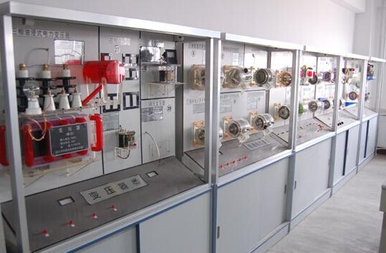 保定市第四職業(yè)中學有電氣技術(shù)應用專業(yè)？