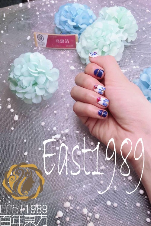  青花美甲怎么做？保定東方技工學(xué)校教你巧做美甲！