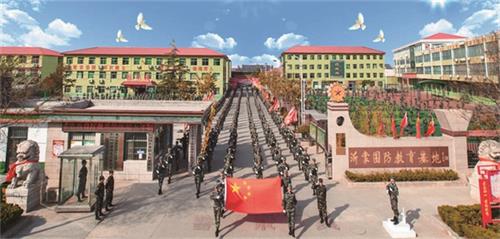 山東學(xué)無人機去哪所學(xué)校好？