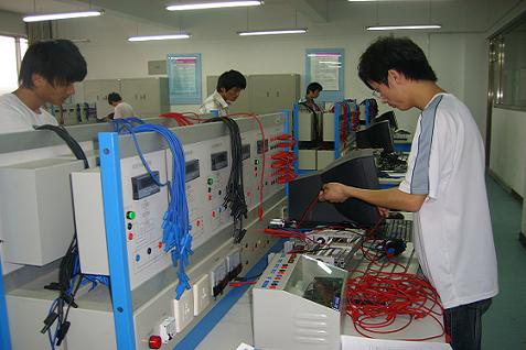 煙臺機(jī)電學(xué)校有哪些？