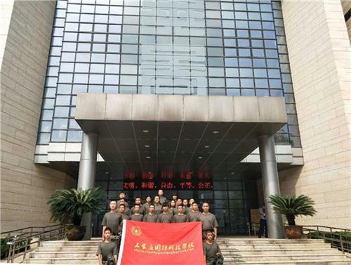 石家莊學(xué)計算機(jī)選擇石家莊國防科技學(xué)校怎么樣？