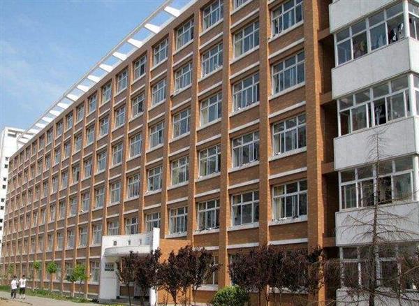山東省臨沂衛(wèi)生學(xué)校都開設(shè)了哪些專業(yè)？