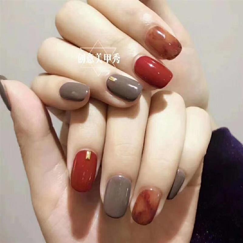 衡水學習專業(yè)化妝培訓 美甲培訓到星彩美妝培訓學校好就業(yè)