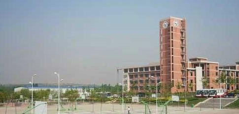 與同類院校相比，泰安技師學(xué)院都有哪些優(yōu)勢(shì)？