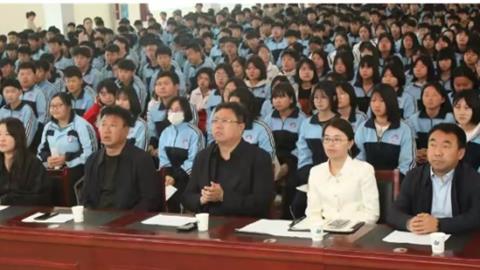 灤州市職教中心勵志演講比賽紀實