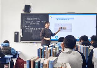 灤南職教中心“青藍工程” 老教師引路..